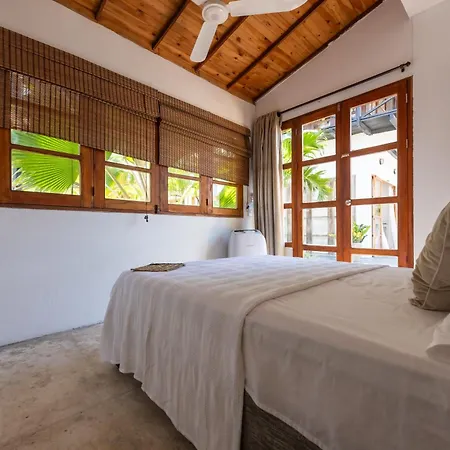 Baruna Eco Hotel *
