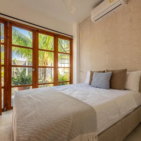 Baruna Eco Hotel *